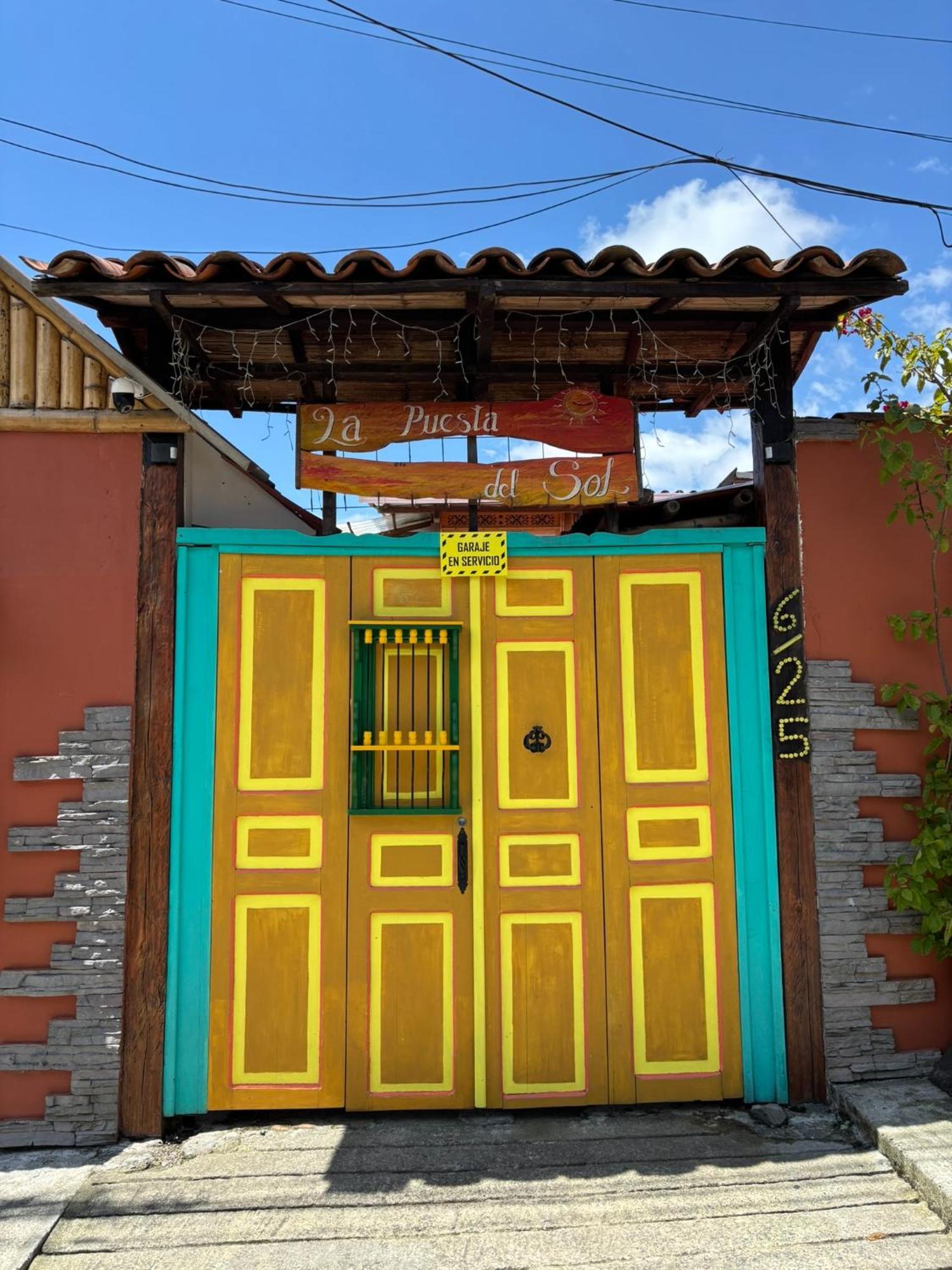 La Puesta Del Sol Hotel Filandia Luaran gambar